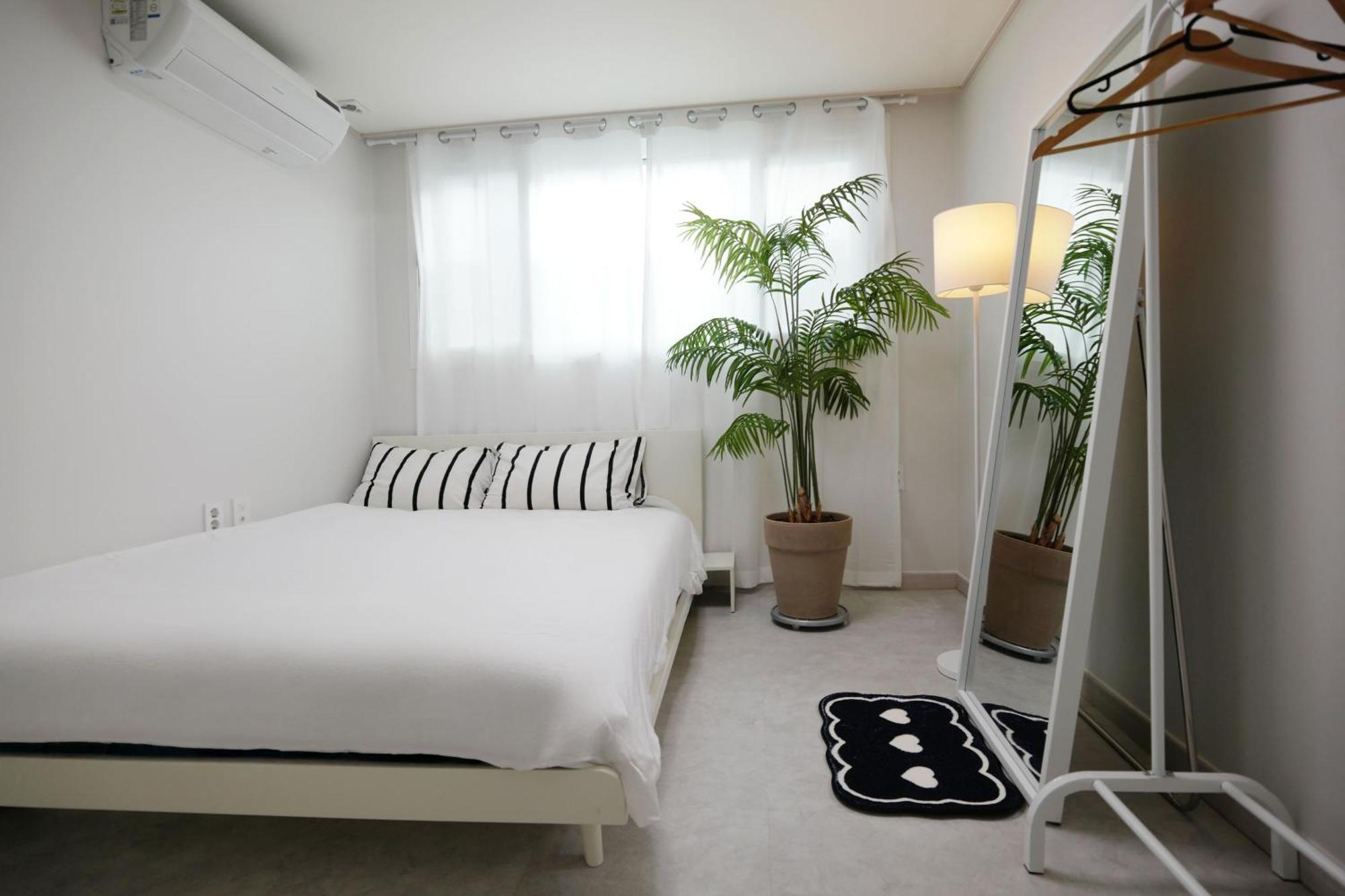 شقة H House Yeonnam سيول المظهر الخارجي الصورة