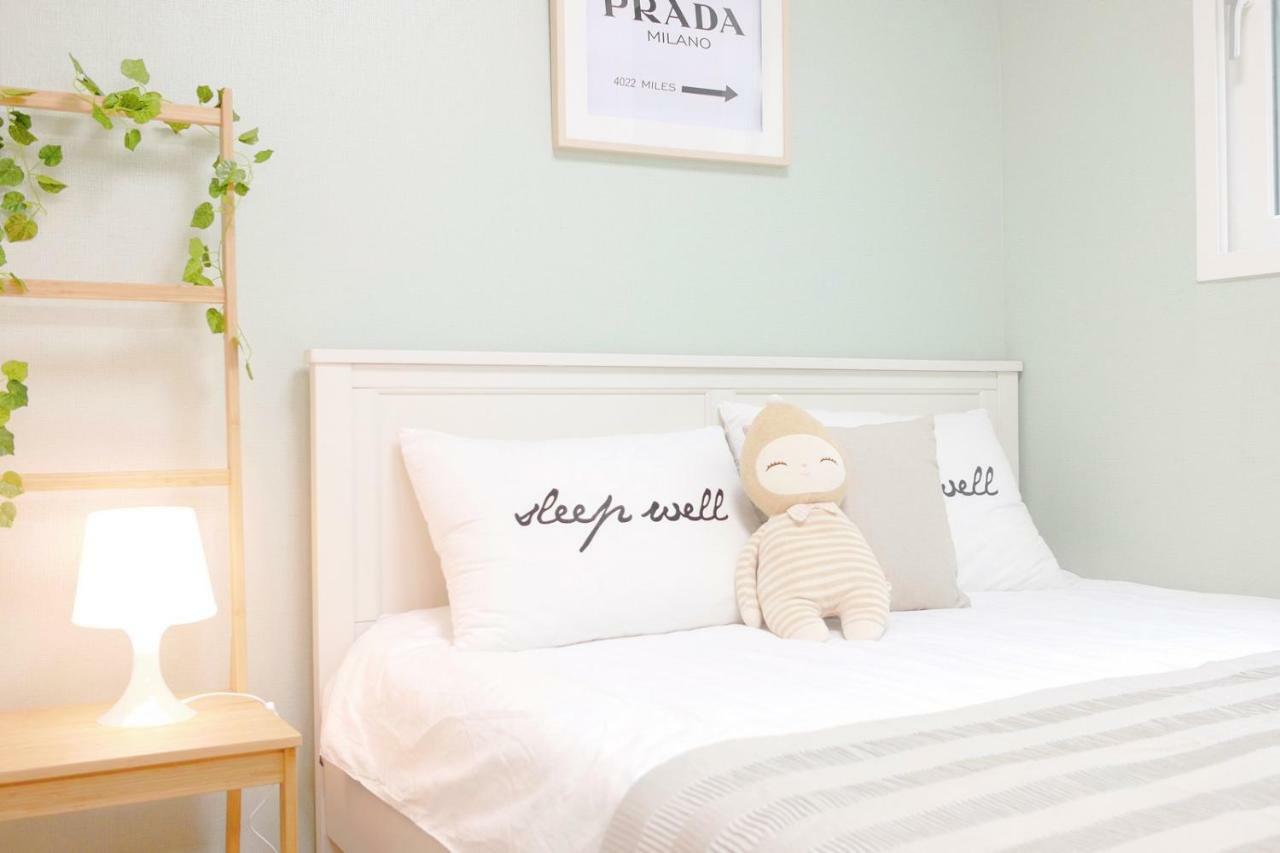 شقة H House Yeonnam سيول الغرفة الصورة